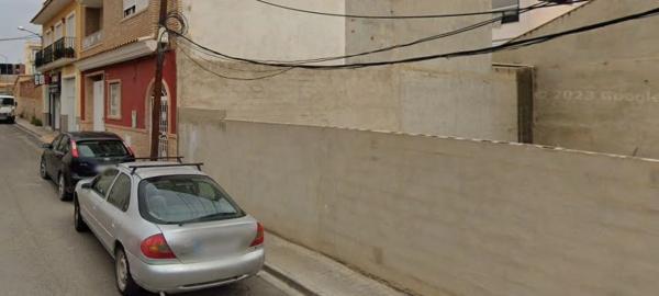 Terreno en calle j José Benedicto, 11