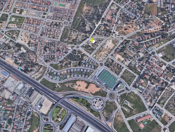 Terreno en calle Cabriol