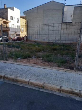 Terreno en calle de Vicent Blasco Ibáñez