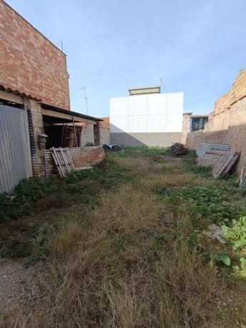 Terreno en calle de les Rodanes, 42