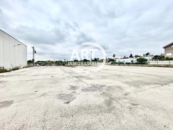 Terreno en calle Pasarell, 12