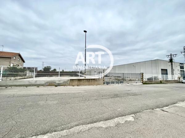 Terreno en calle Pasarell, 12