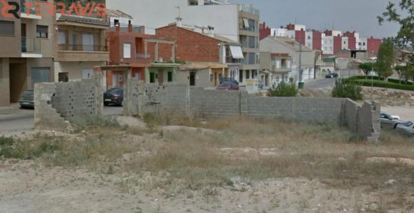 Terreno en calle Coves de Montiel, 33