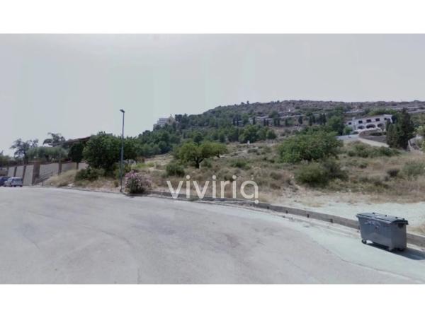 Terreno en calle el Garbí