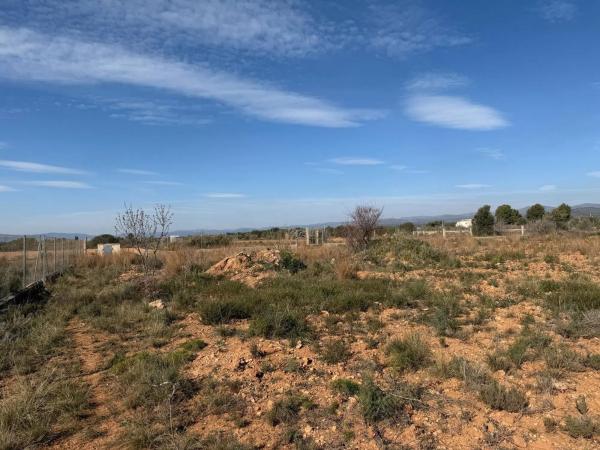 Terreno en Urbanizaciones