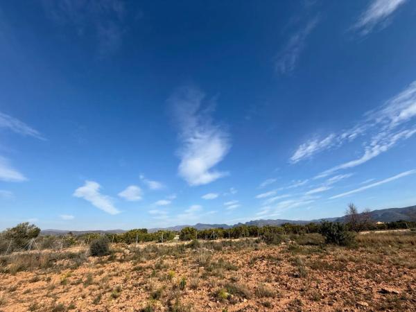 Terreno en Urbanizaciones