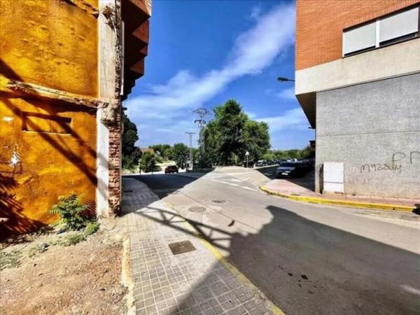 Terreno en calle la Bàscula, 3