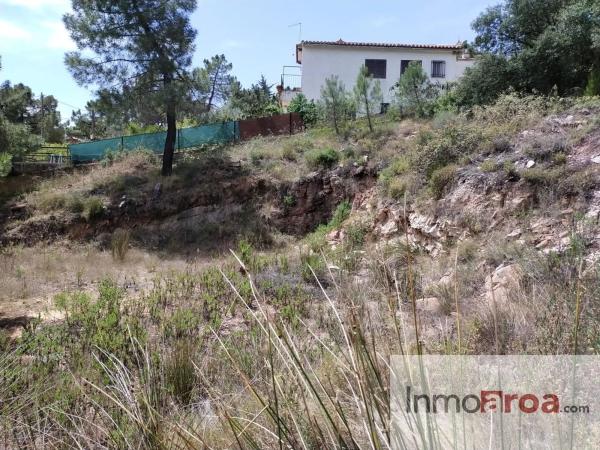 Terreno en calle Rodeno