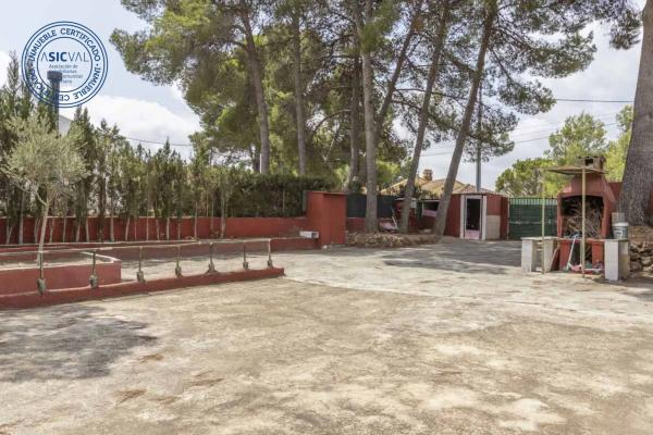 Terreno en calle Castellon