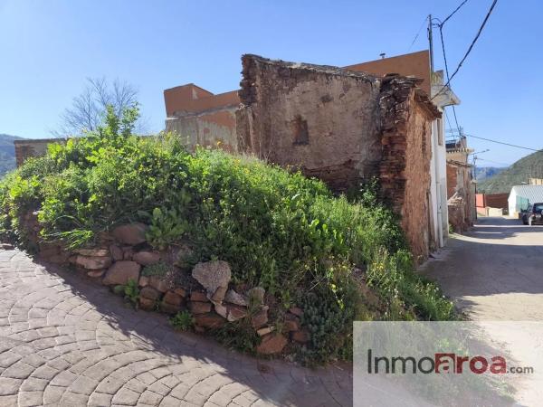 Terreno en calle Calvario, 367