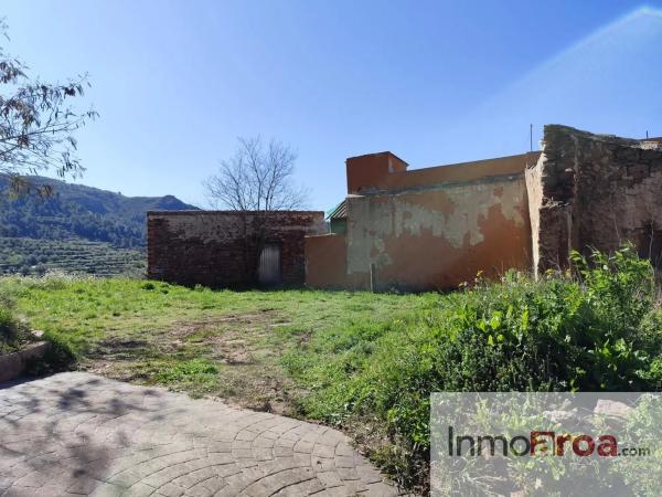 Terreno en calle Calvario, 367