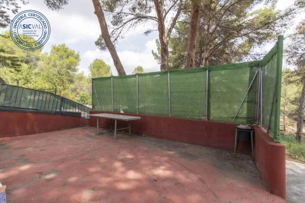 Terreno en calle Castellon