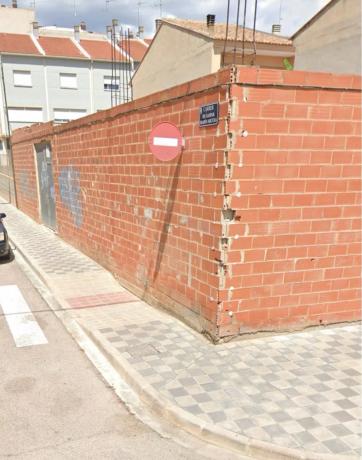 Terreno en calle de Gaspar Marín Arcusa