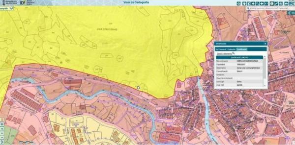 Terreno en calle de la Pobleta, 329