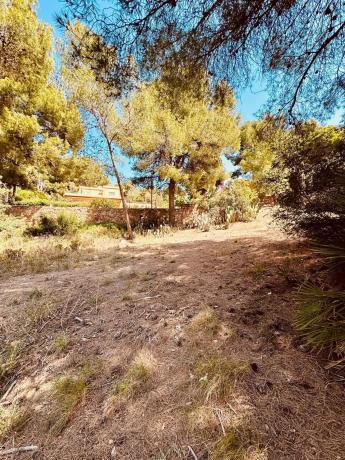 Terreno en calle font del salt s/n