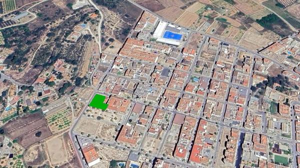 Terreno en calle del Santisim Crist de la Salut