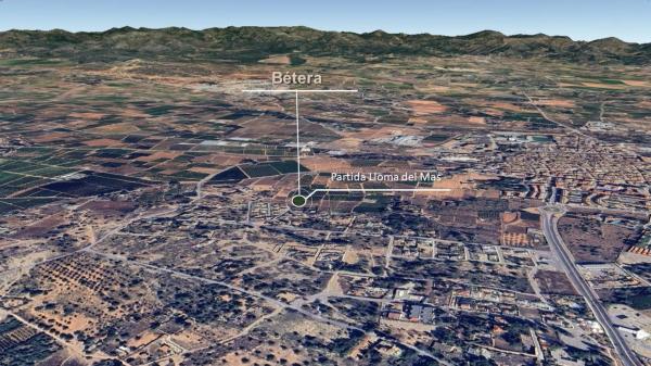 Terreno en calle la Plana Baixa