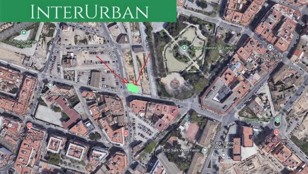 Terreno en Parque de la Bombilla-Pla de Rascanya