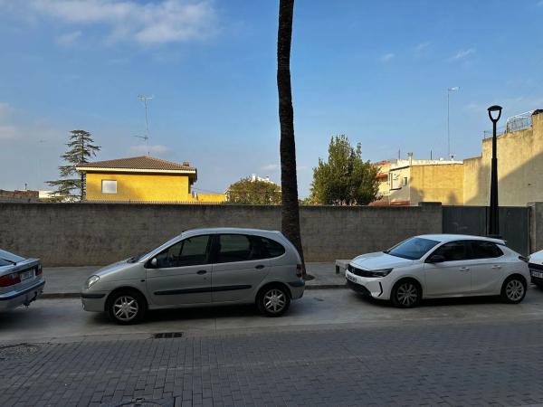 Terreno en avenida de la Pau, 72