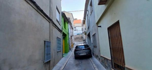 Terreno en calle Morera de Plata