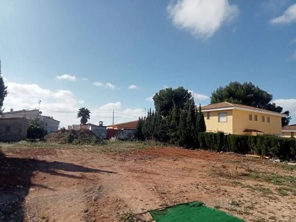 Terreno en calle r, 6