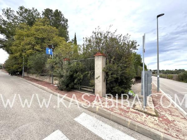 Terreno en calle Suiza