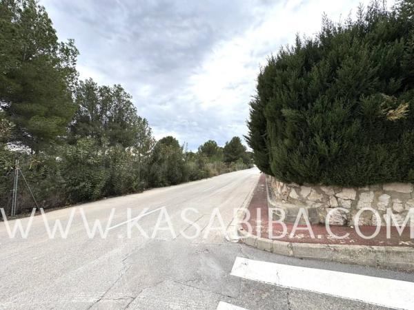 Terreno en calle Suiza