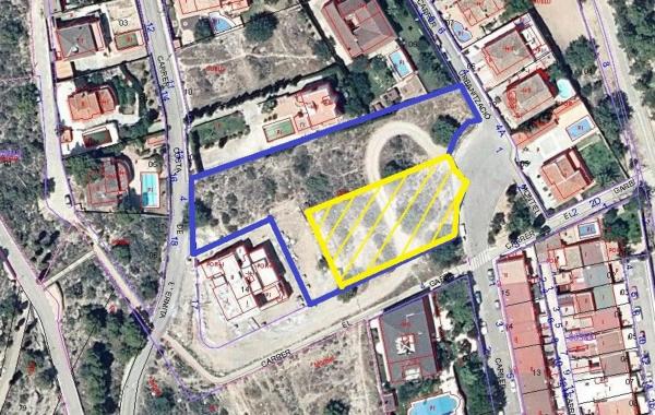 Terreno en calle el Garbí