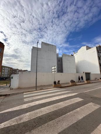 Terreno en calle de Pedralba