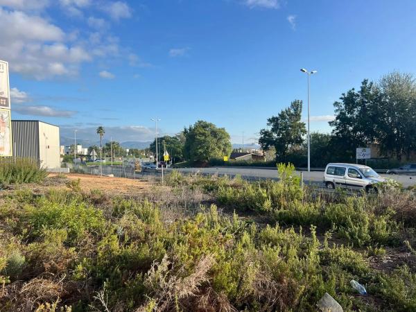 Terreno en calle Senyoreta, 2