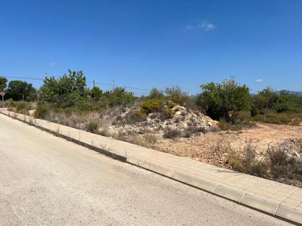 Terreno en calle Groc, 6