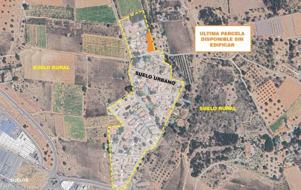 Terreno en calle Benigànim, 8