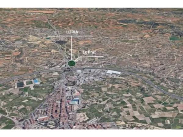 Terreno en plaza Prat