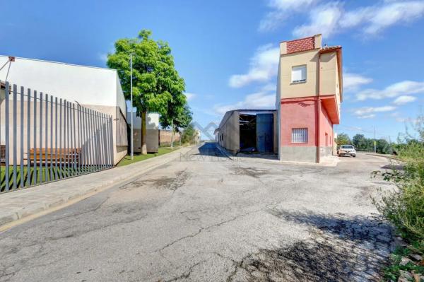 Terreno en calle Era Pallus