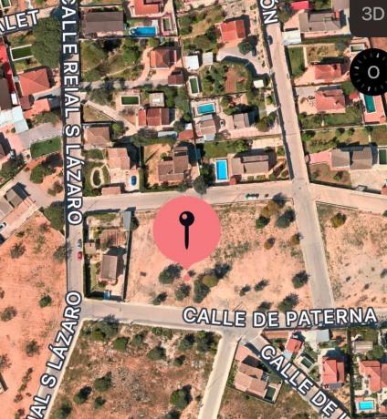 Terreno en calle Paterna San Lázaro, 17