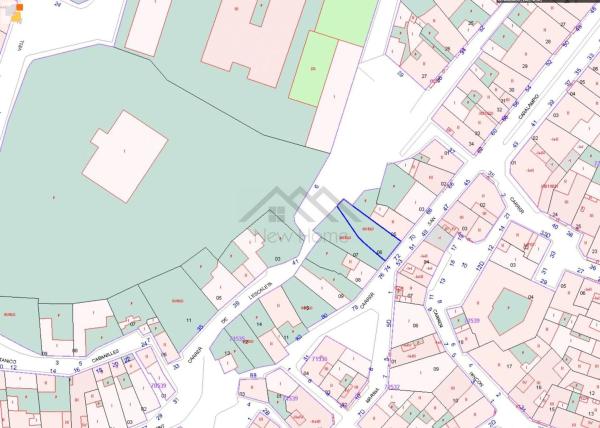 Terreno en calle Sant Caralampio