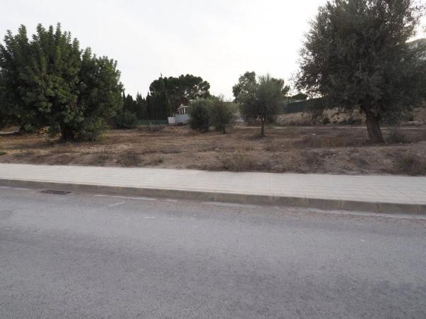 Terreno en Urbanizaciones