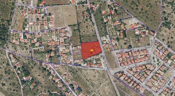 Terreno en plaza Poligono N-22.R, 153