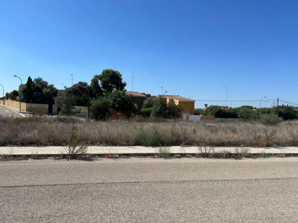 Terreno en calle C-1 Sectores R-7,8,9, 11