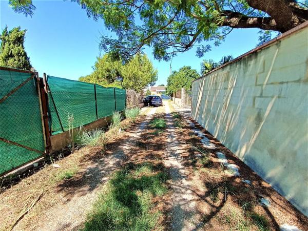 Terreno en calle Jaén