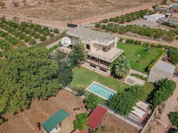 Terreno en via Pecuaria