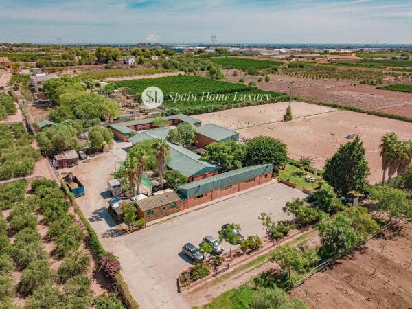 Terreno en via Pecuaria