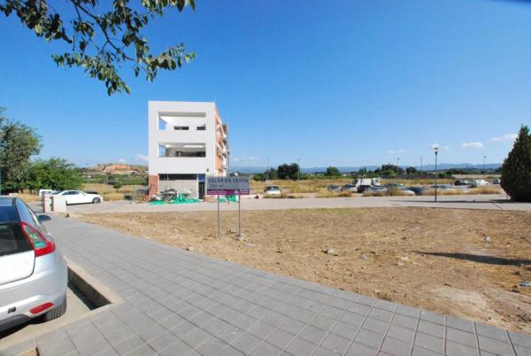 Terreno en Parque de la Bombilla-Pla de Rascanya