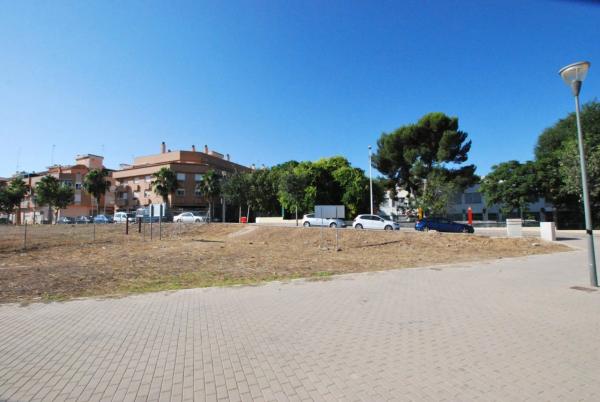 Terreno en Parque de la Bombilla-Pla de Rascanya