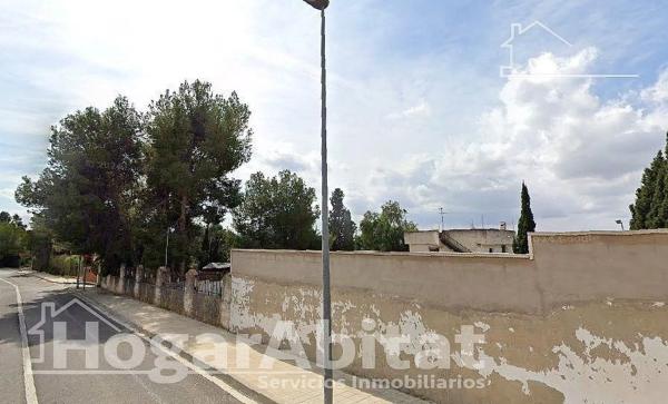 Terreno en Urbanizaciones