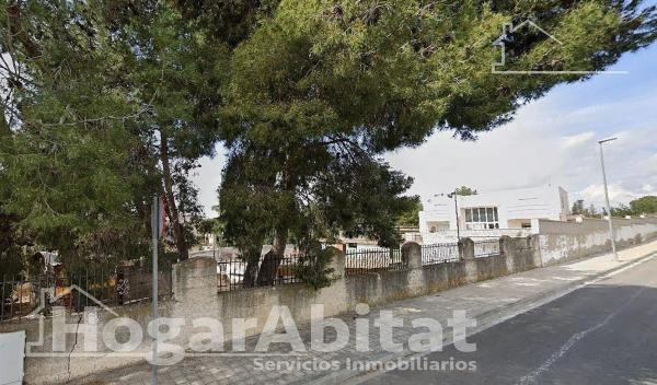 Terreno en Urbanizaciones