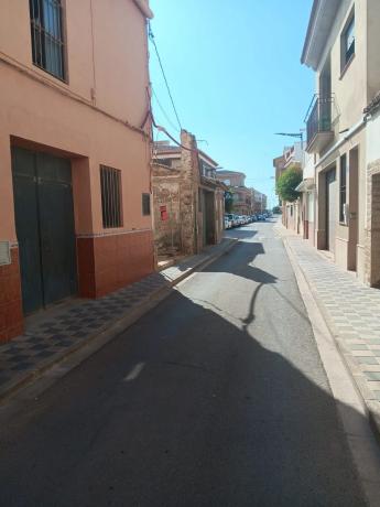 Terreno en calle d. Juan Lazaro y Blasco, 5