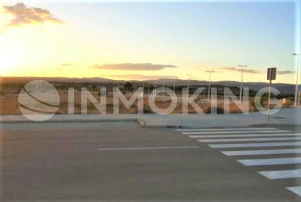 Terreno en Urbanizaciones