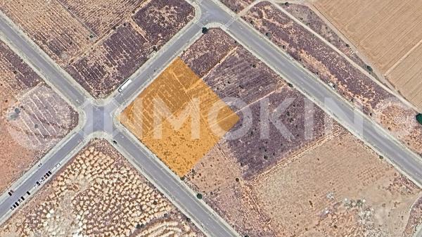 Terreno en Urbanizaciones