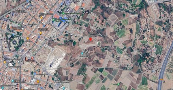 Terreno en calle de la Coma, 7000